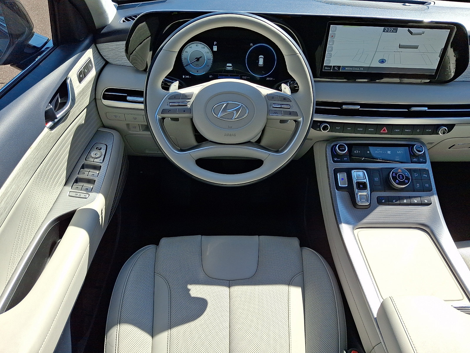 Used 2024 Hyundai Palisade Calligraphy AWD/4WD image 12