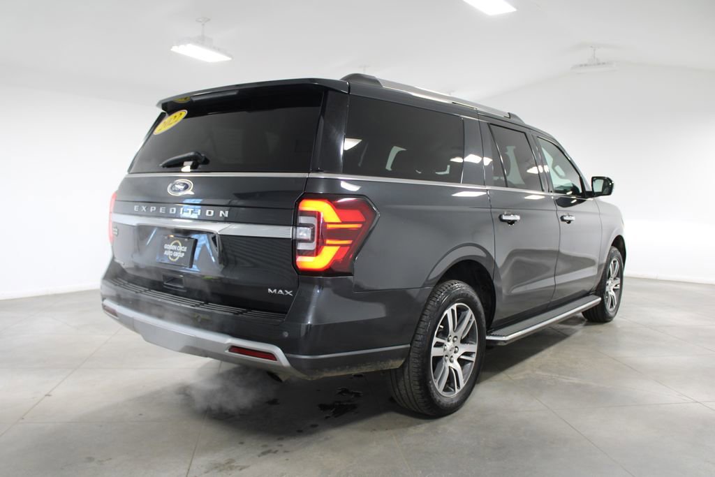 Used 2022 Ford Expedition Max Limited image 9