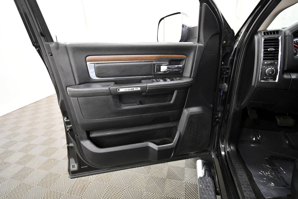 Used 2015 RAM 2500 Laramie w/ Protection Group AWD/4WD image 13
