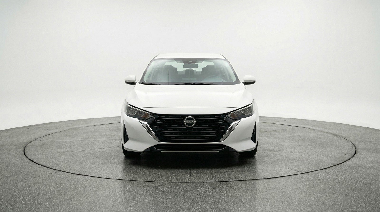 Used 2025 Nissan Sentra S FWD image 2