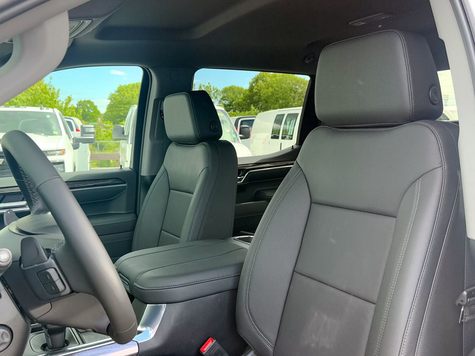 New 2026 Chevrolet Silverado 1500 LTZ AWD/4WD image 21