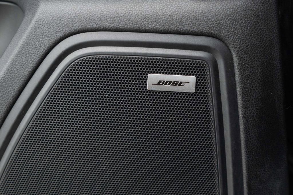 Used 2023 Porsche Macan Turbo image 15