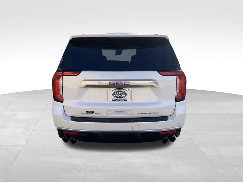 Used 2024 GMC Yukon Denali w/ Advanced Technology Package image 7