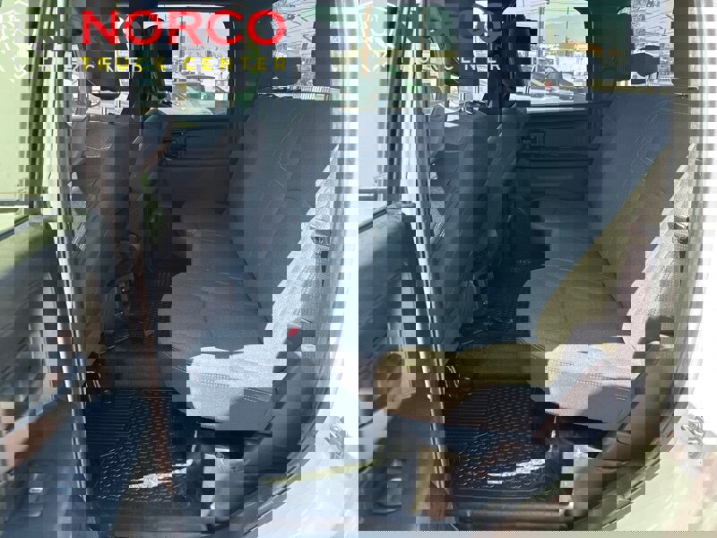 Used 2022 RAM 3500 Tradesman w/ Chrome Appearance Group image 14