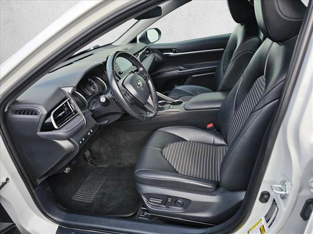 Used 2022 Toyota Camry SE FWD image 21