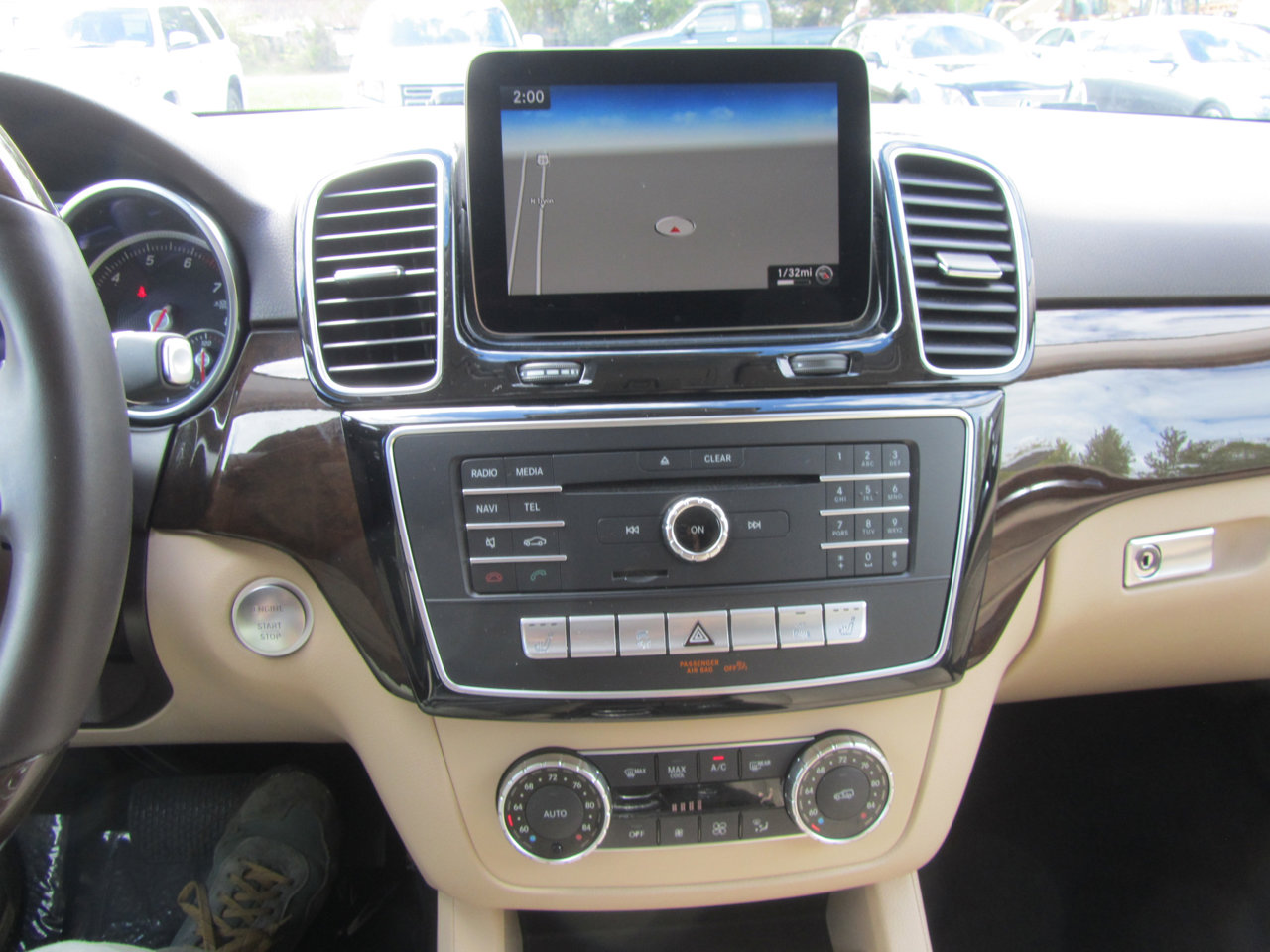 Used 2016 Mercedes-Benz GLE 350 w/ Premium Package image 16