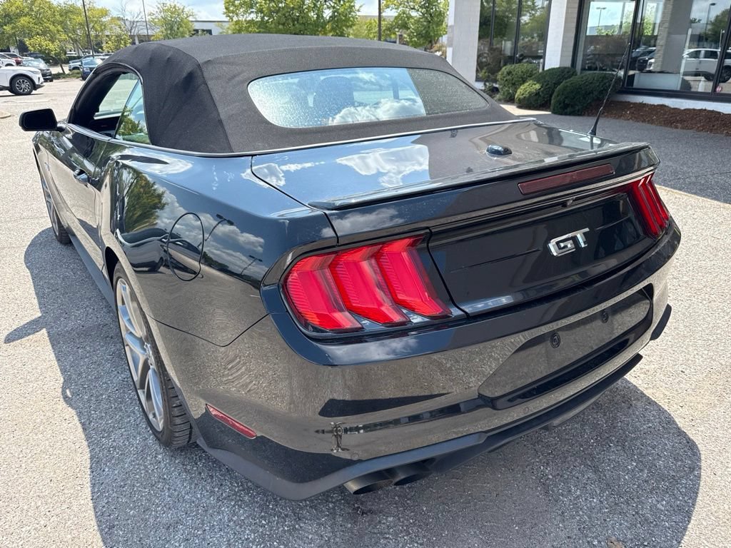 Used 2018 Ford Mustang GT Premium w/ Equipment Group 401A RWD image 8