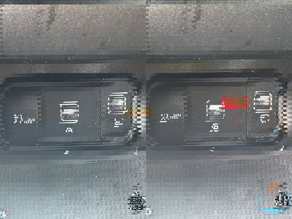 Used 2023 Kia Forte GT w/ GT2 Package image 23