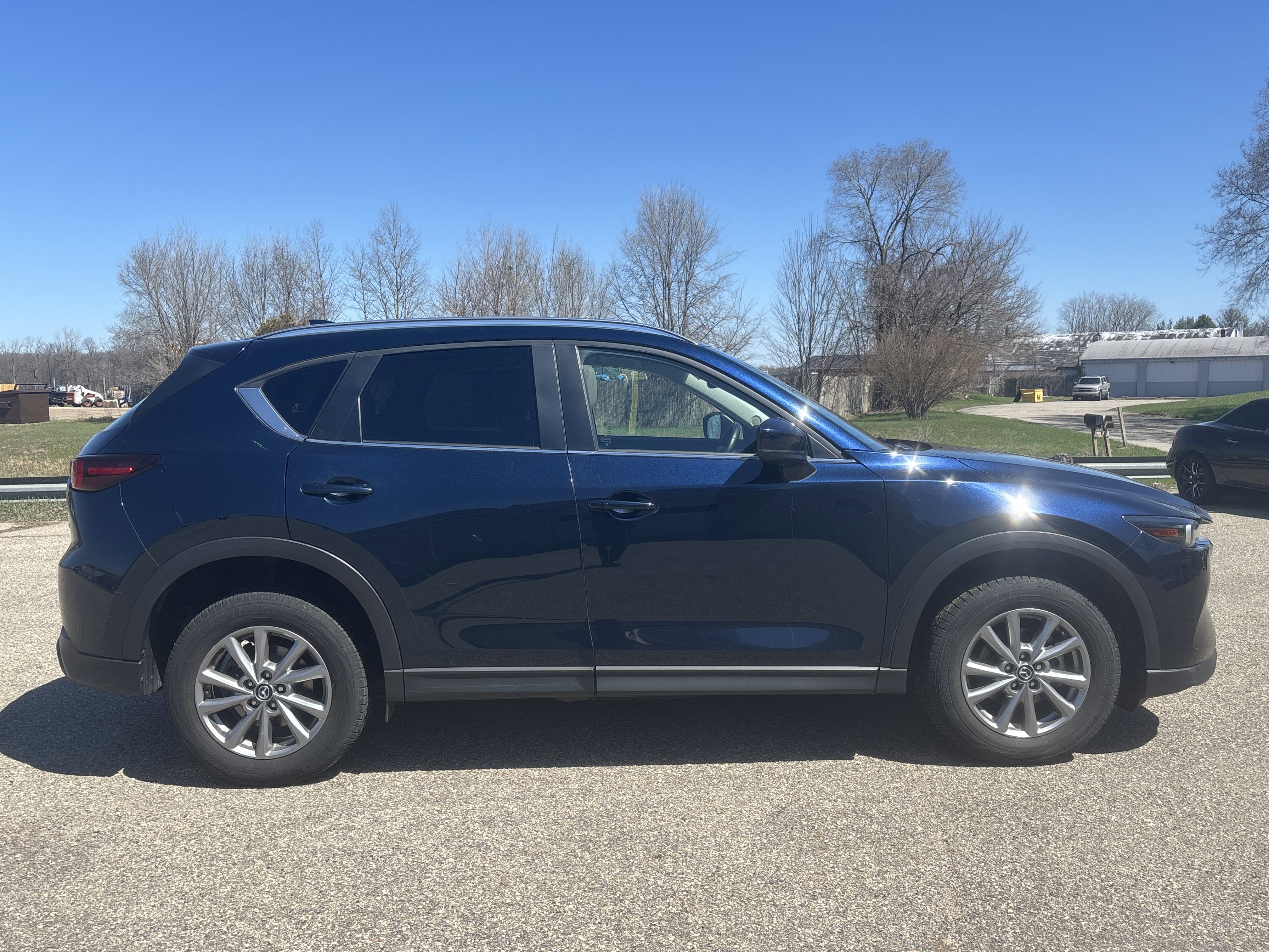 Used 2023 MAZDA CX-5 AWD 2.5 S w/ Preferred Package image 3