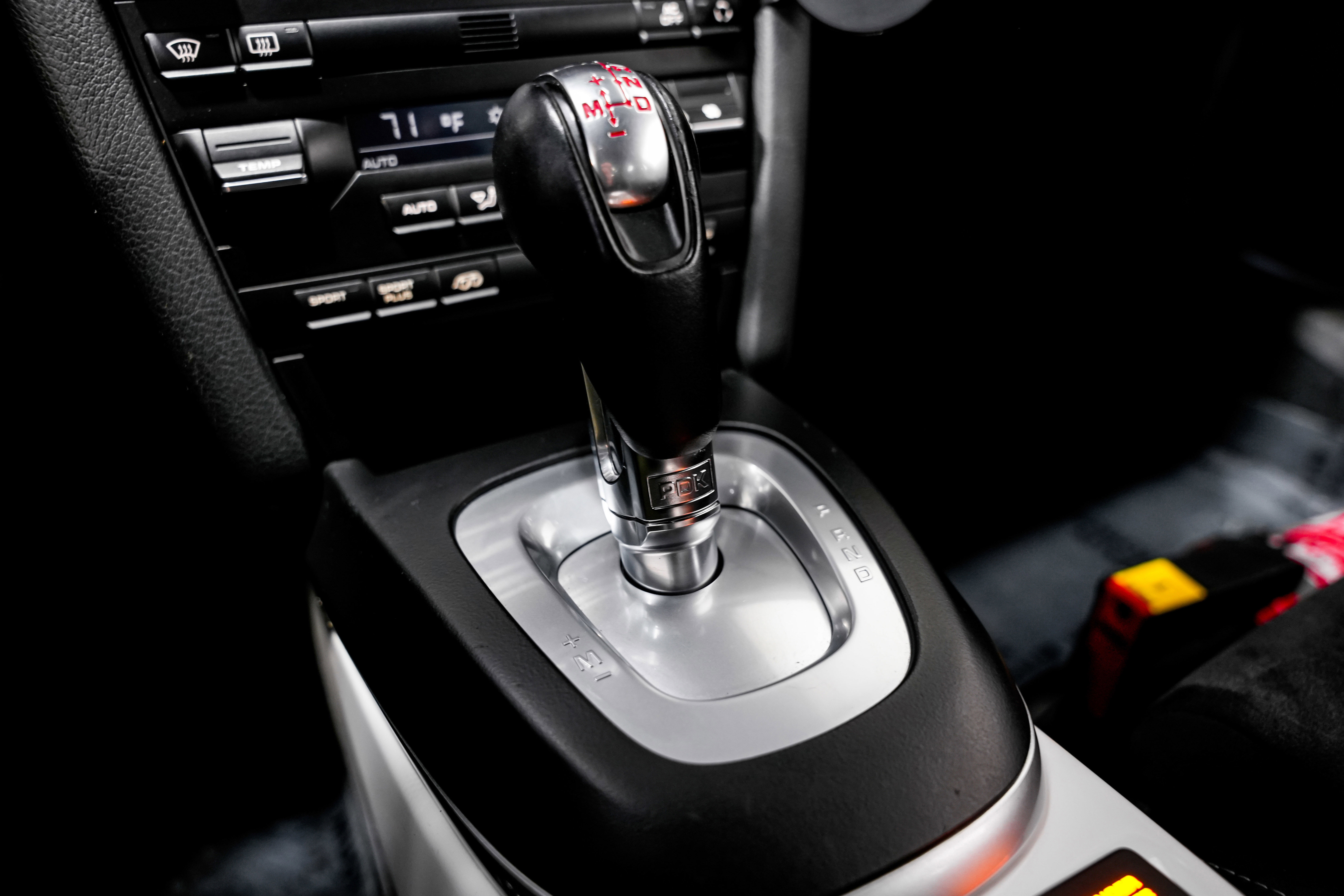 Used 2012 Porsche Cayman R image 15