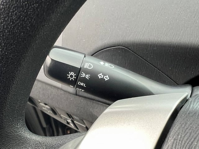 Used 2013 Toyota Prius Three image 33