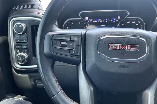 Used 2022 GMC Sierra 2500 AT4 w/ AT4 Premium Plus Package AWD/4WD image 10