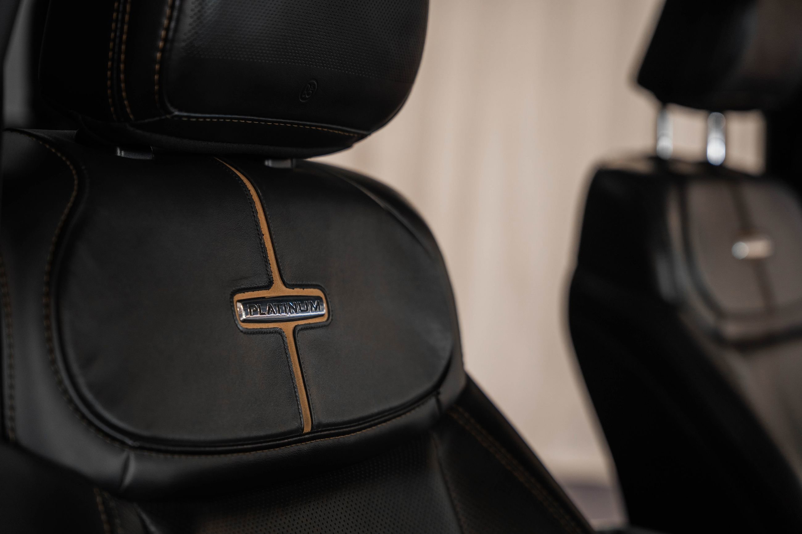 Used 2023 Ford F150 Platinum w/ FX4 Off-Road Package image 45