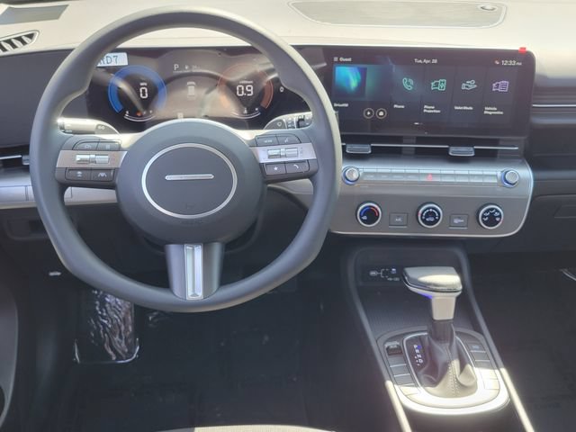 New 2026 Hyundai Kona SE FWD image 6