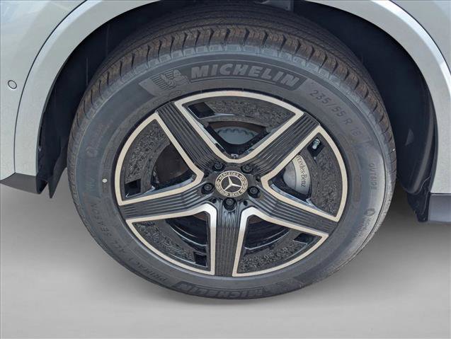 New 2026 Mercedes-Benz GLC 300 4MATIC image 9