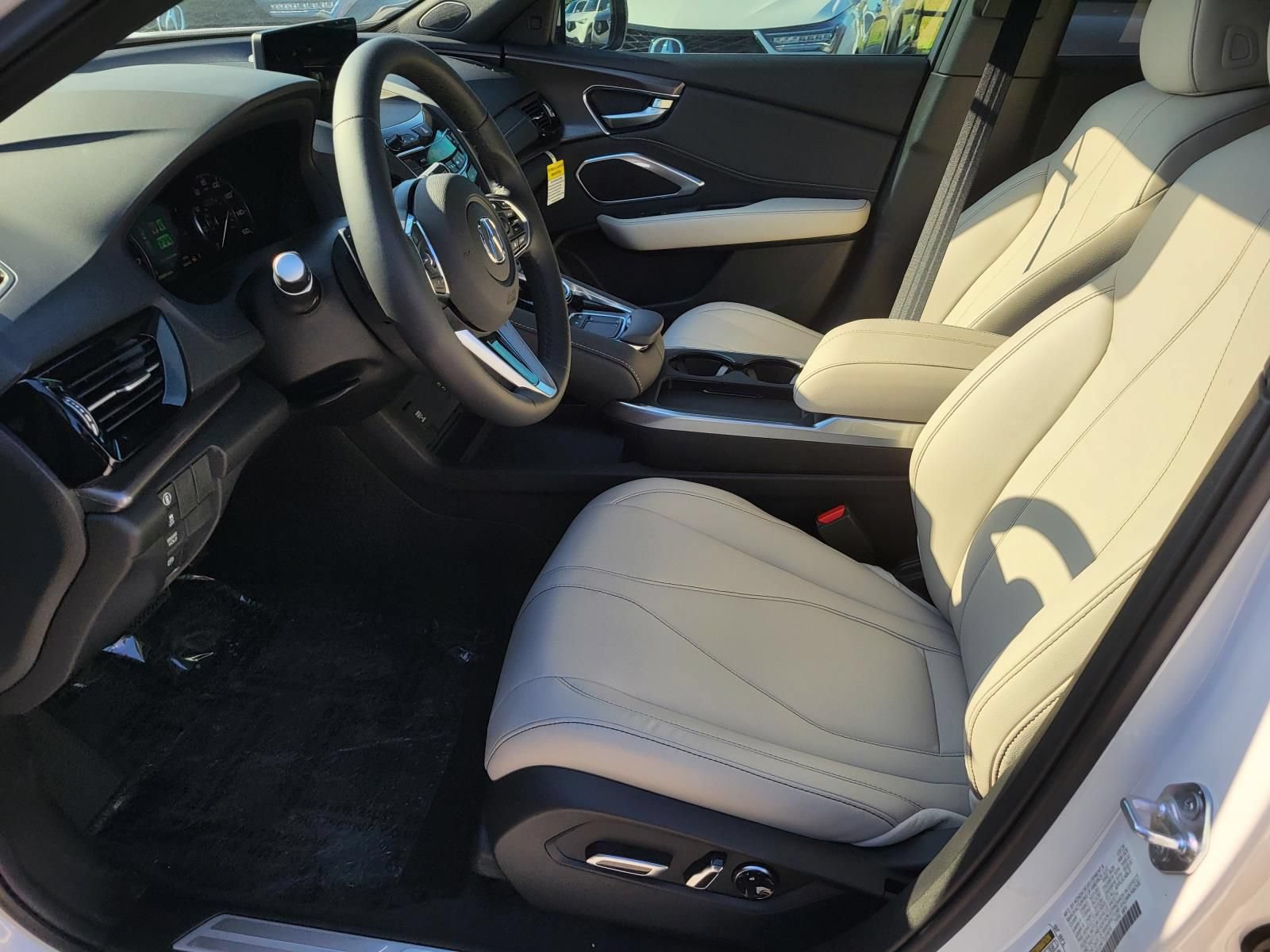 New 2026 Acura RDX SH-AWD image 17