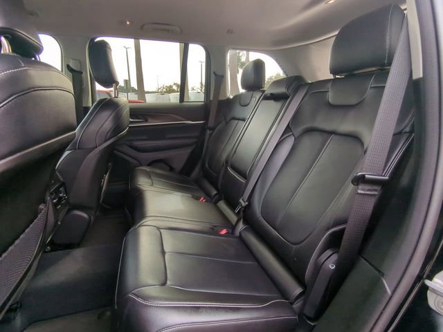 Certified 2023 Jeep Grand Cherokee Limited image 16