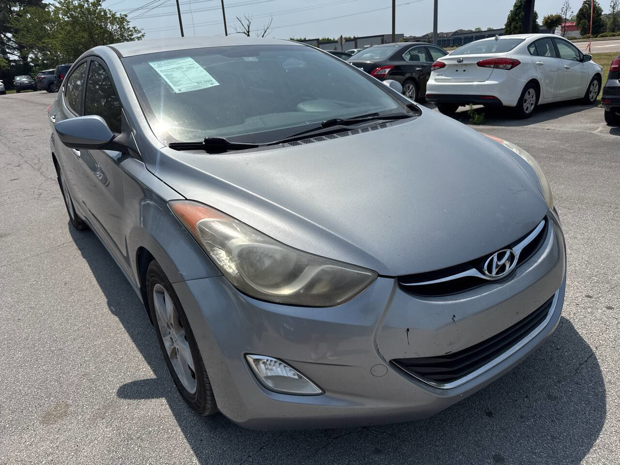 Used 2013 Hyundai Elantra GLS w/ Preferred Pkg FWD image 4