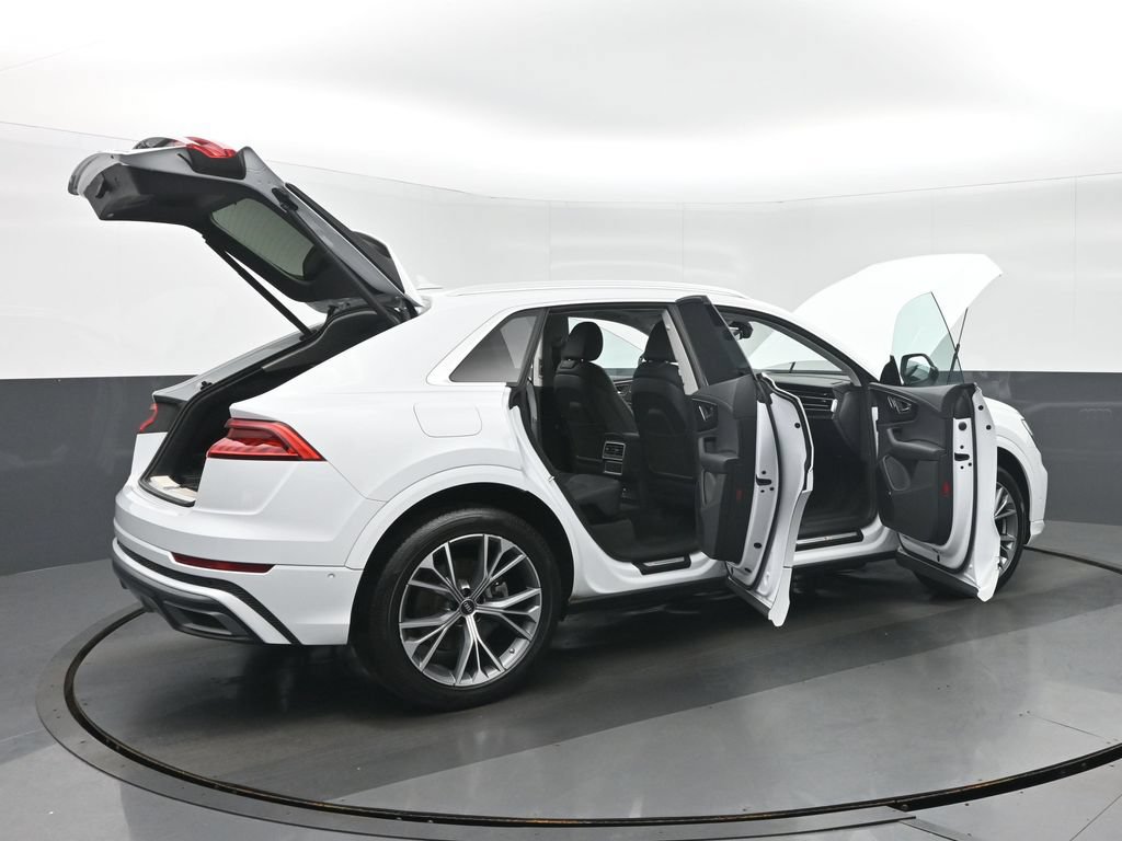 Used 2023 Audi Q8 Prestige w/ Prestige Package AWD/4WD image 37