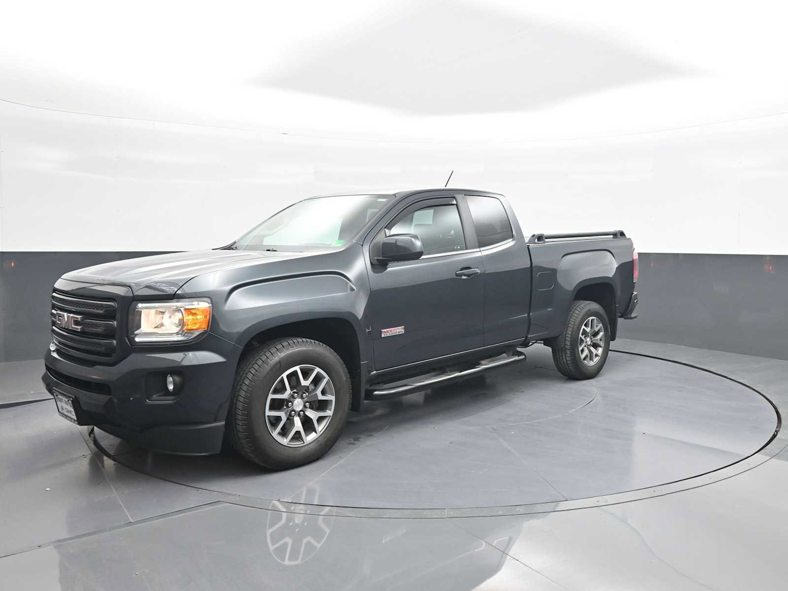 Used 2018 GMC Canyon All Terrain w/ Trailering Package AWD/4WD image 4