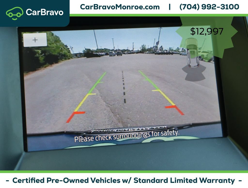 Used 2020 Ford Edge SE w/ Cargo Accessory Package FWD image 29