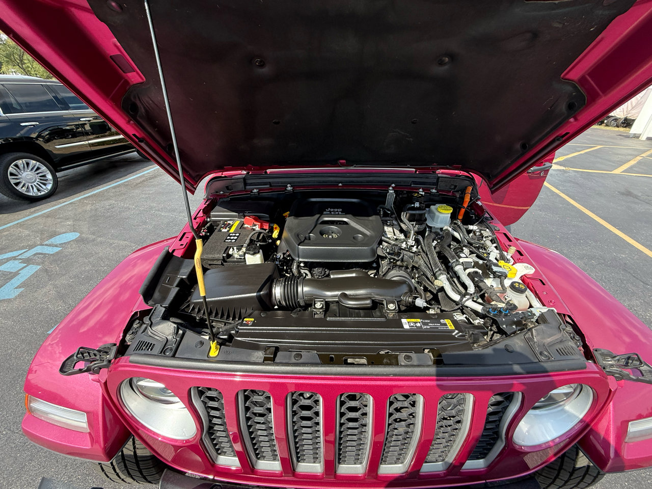 Used 2022 Jeep Wrangler Unlimited Sahara w/ Cold Weather Group image 45