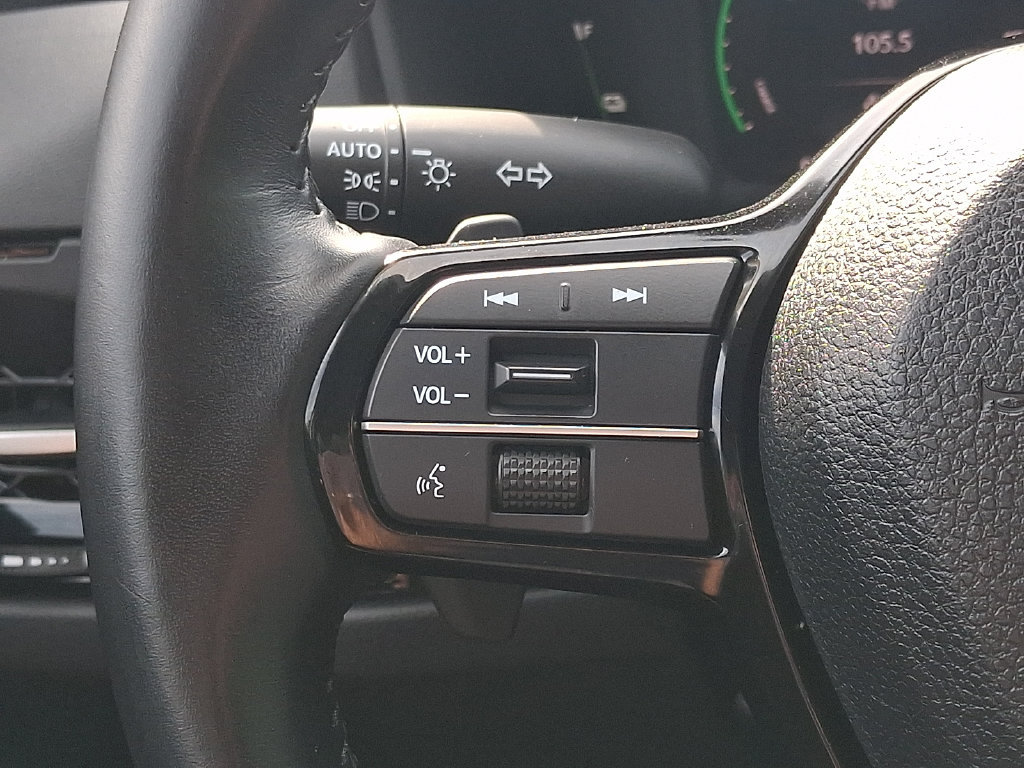 Used 2023 Honda Accord Touring image 23