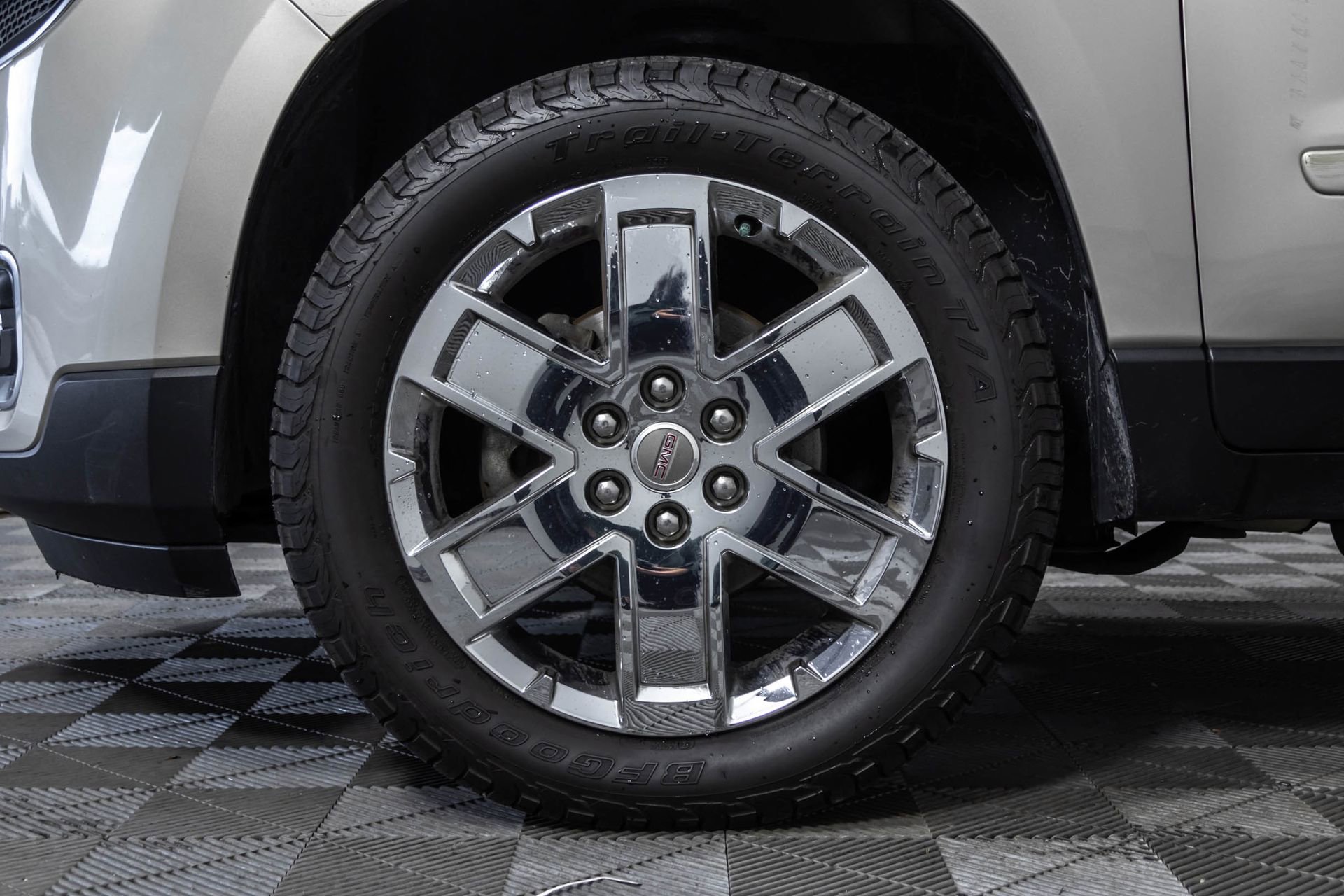 Used 2017 GMC Acadia Limited SLT AWD/4WD image 54