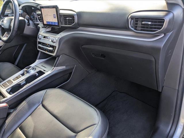 Used 2023 Ford Explorer XLT w/ Equipment Group 202A image 22