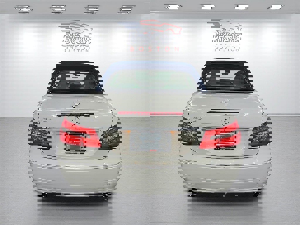 Used 2011 Mercedes-Benz E 350 Cabriolet image 5