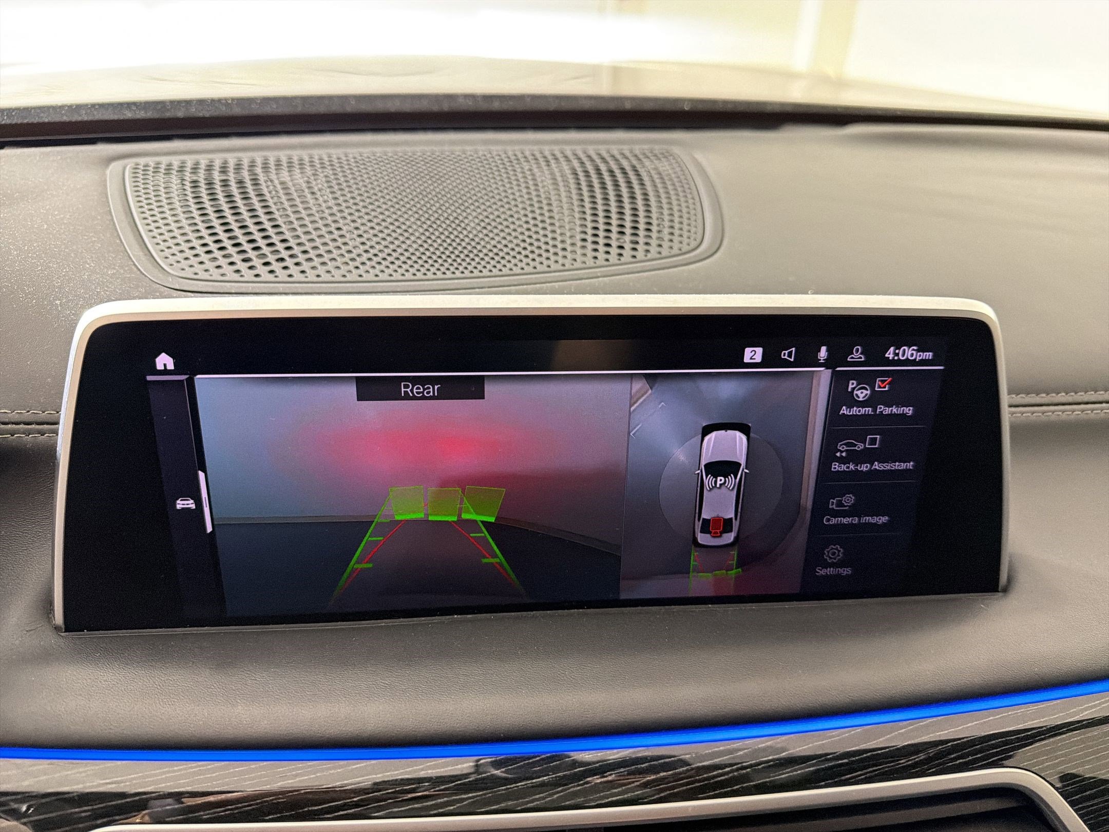 Used 2022 BMW 750i xDrive w/ Luxury Rear Seating Package AWD/4WD image 25