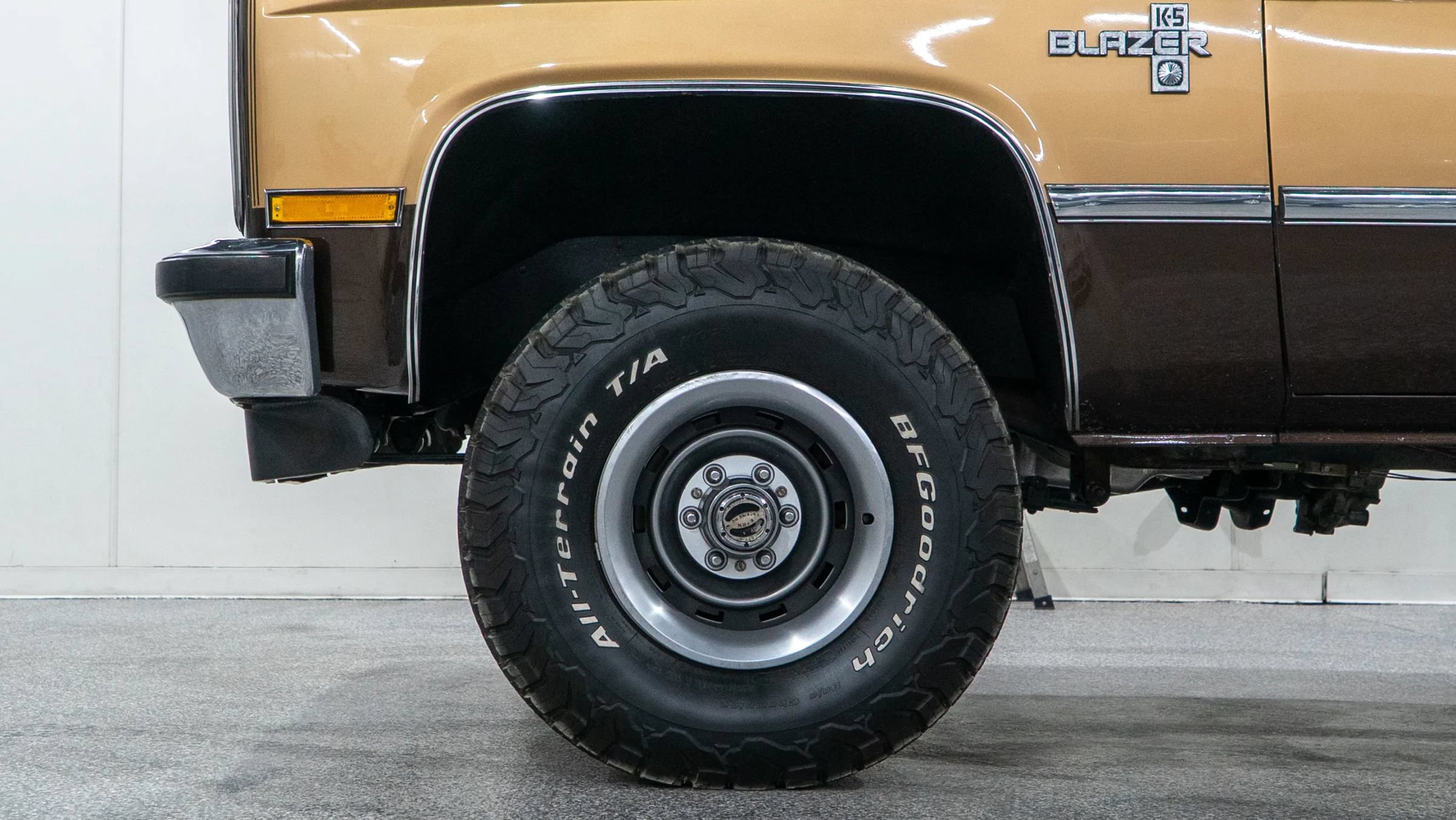 Used 1988 Chevrolet Blazer 4WD image 8