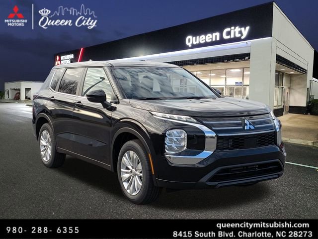 New 2026 Mitsubishi Outlander ES image 1