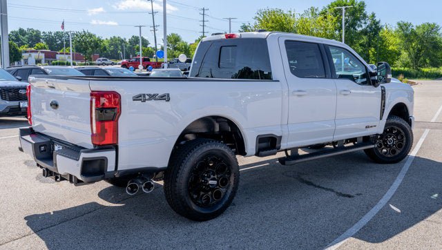 New 2026 Ford F350 XLT w/ XLT Premium Package AWD/4WD image 3