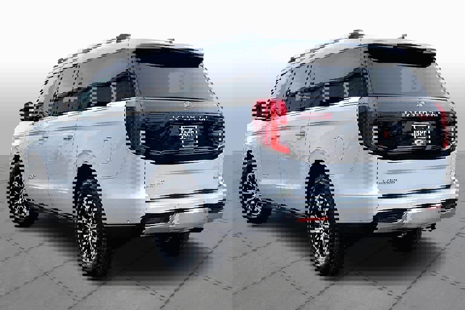 Certified 2025 Ford Expedition Max Platinum image 12