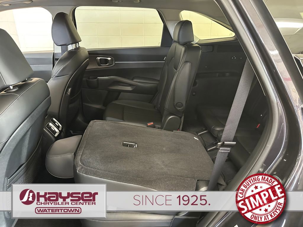 Used 2025 Kia Sorento X-Line EX AWD/4WD image 33