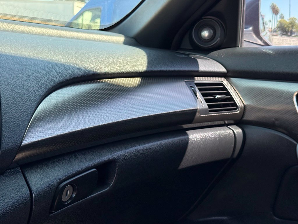 Used 2017 Honda Accord EX-L image 9