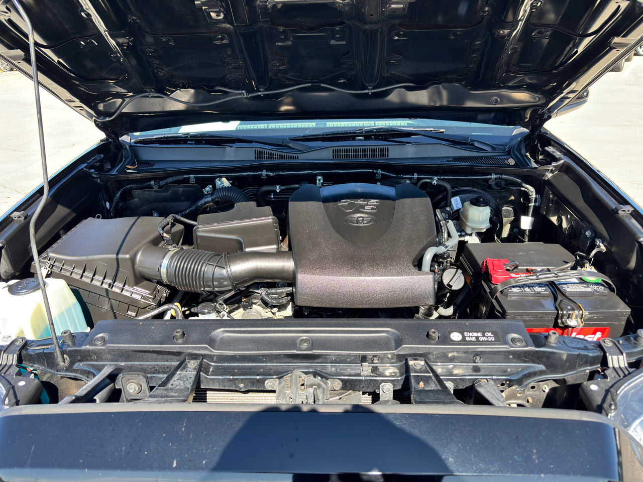 Used 2018 Toyota Tacoma SR5 image 11