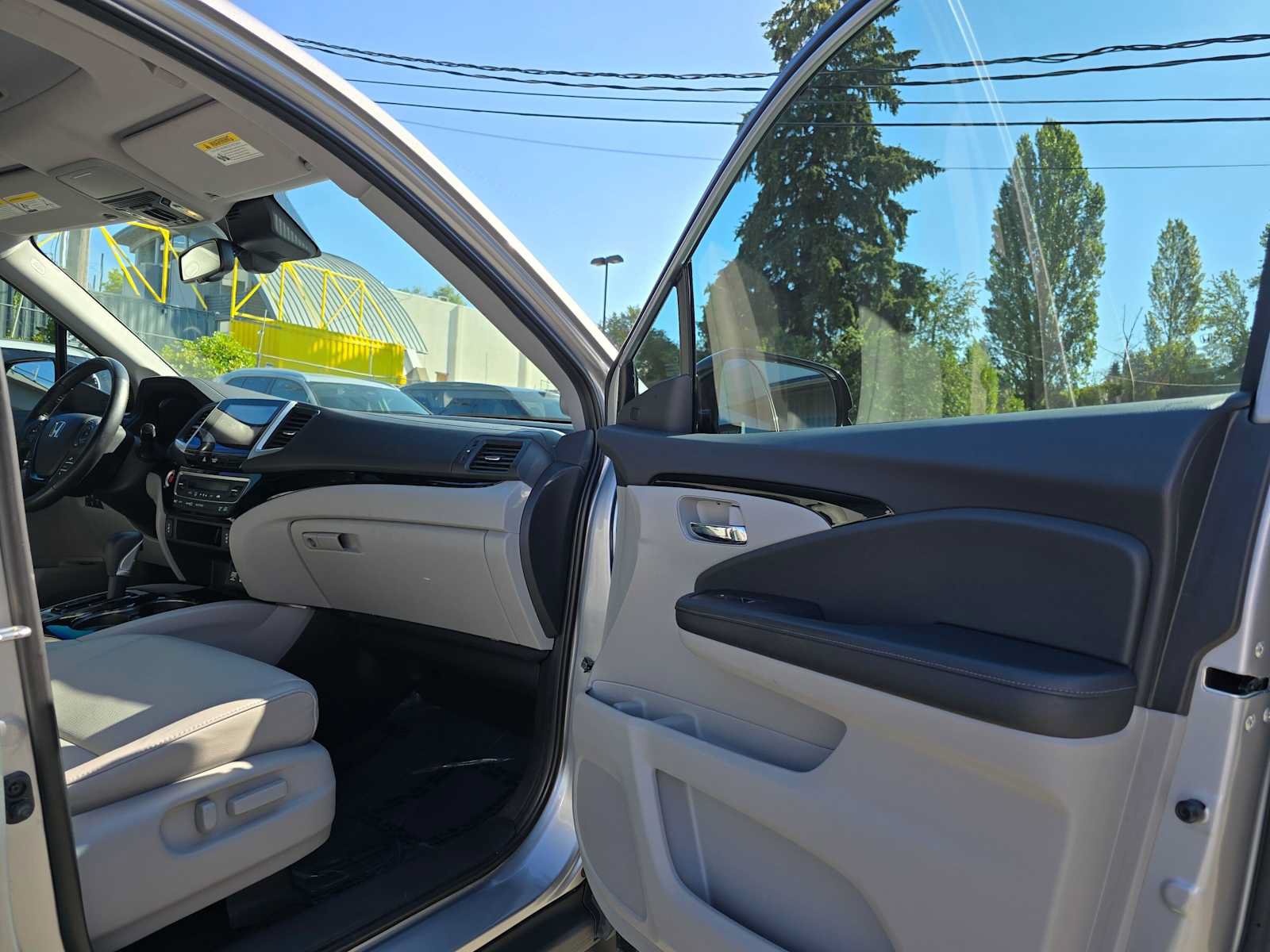 Used 2019 Honda Ridgeline RTL-E image 11