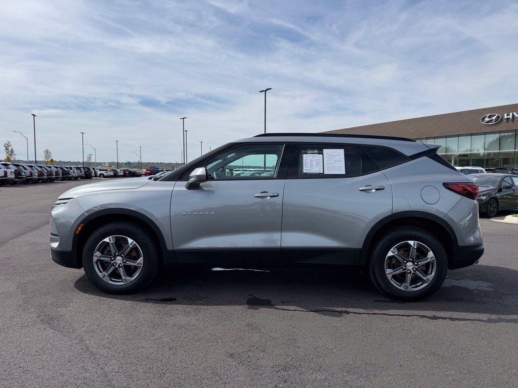 Used 2023 Chevrolet Blazer LT w/ Convenience Package AWD/4WD image 9