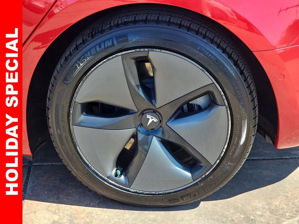 Used 2018 Tesla Model 3 Long Range image 32