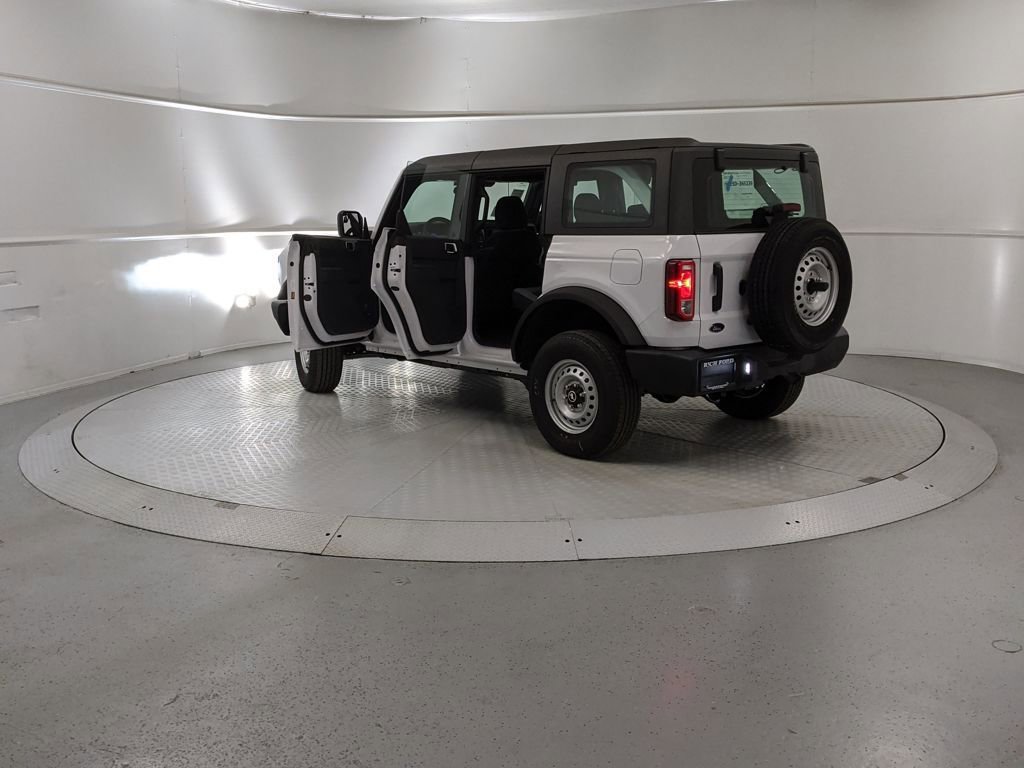 New 2025 Ford Bronco 4-Door image 10