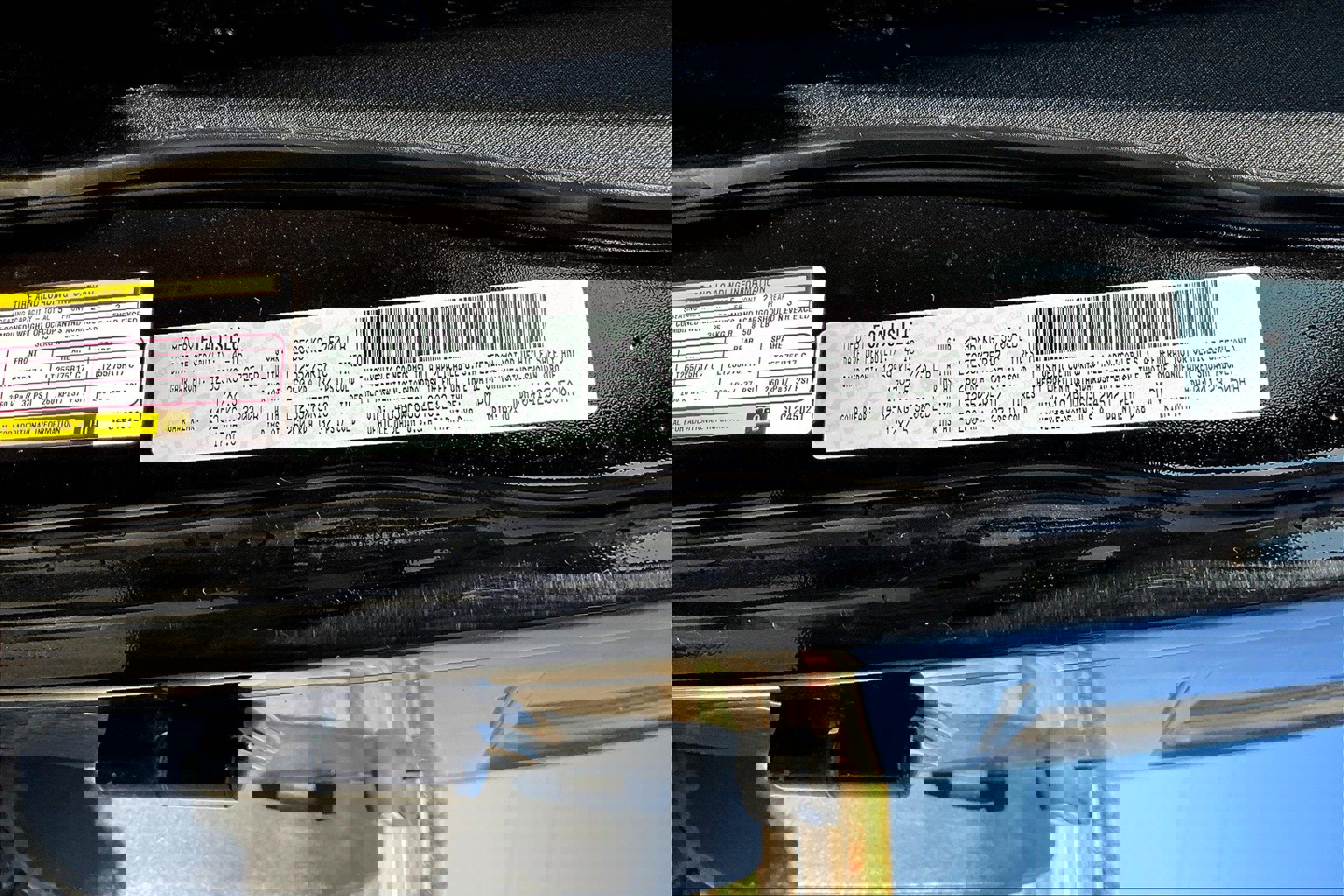 Used 2016 Jeep Wrangler Unlimited Rubicon w/ Connectivity Group image 4