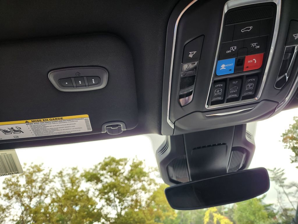 New 2025 Jeep Wagoneer S Limited image 28