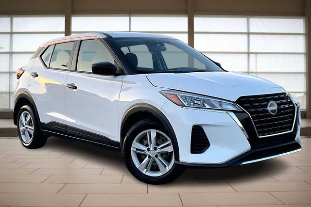 Used 2024 Nissan Kicks S image 12