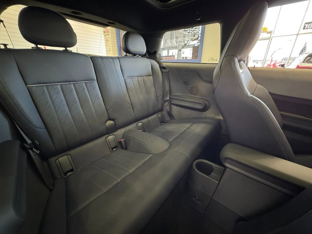 Used 2025 MINI Cooper S image 25