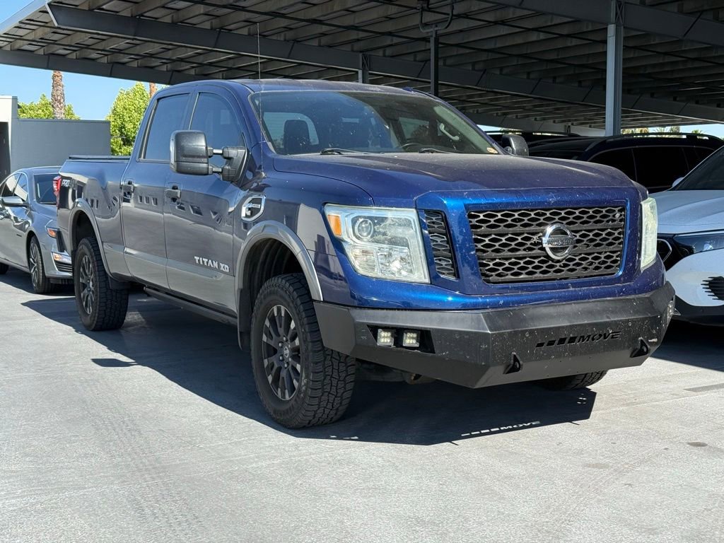 Used 2016 Nissan Titan PRO-4X w/ Pro-4x Convenience Package AWD/4WD video 1