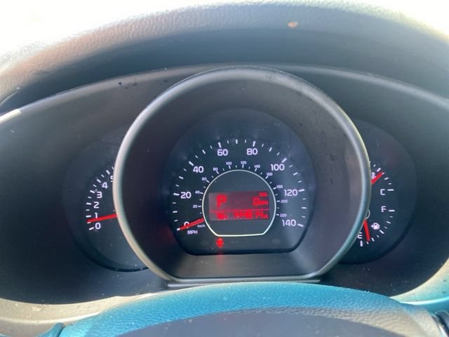 Used 2015 Kia Soul ! w/ Sun & Sound Package FWD image 13