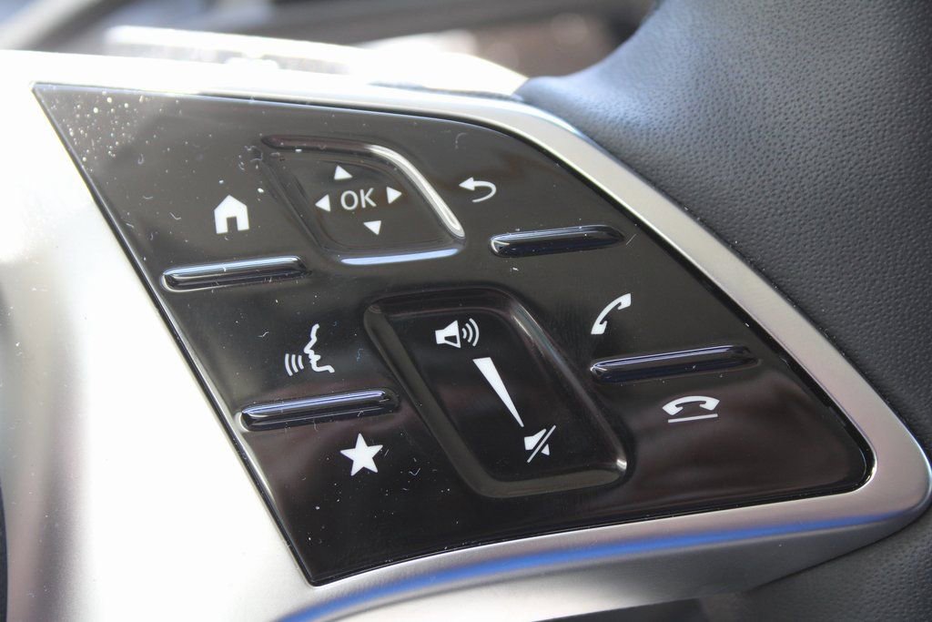 Certified 2025 Mercedes-Benz GLC 350e image 34