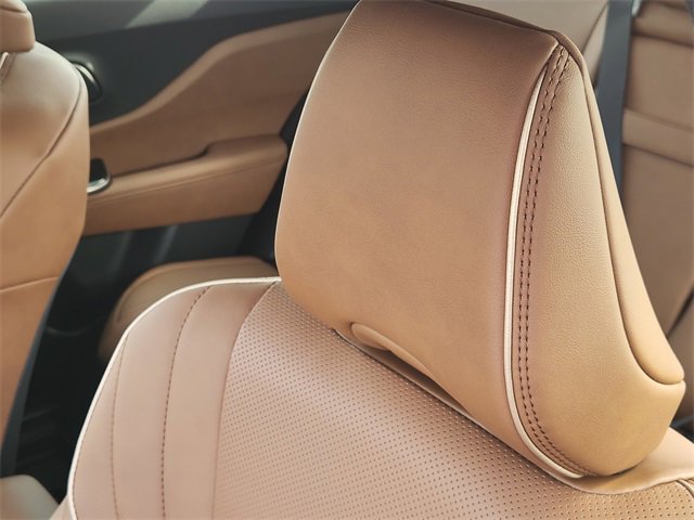 New 2026 Toyota Crown Signia image 11